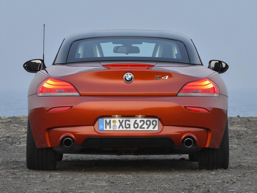  BMW Z4 sDrive 3.5is Roadster 2012 года  (фото 8 из 16)